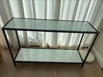 Marmer sidetable