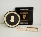 225 jaar Guinness anniversary , Wedgwood bord. reclame, Ophalen of Verzenden, Zo goed als nieuw, Reclamebord