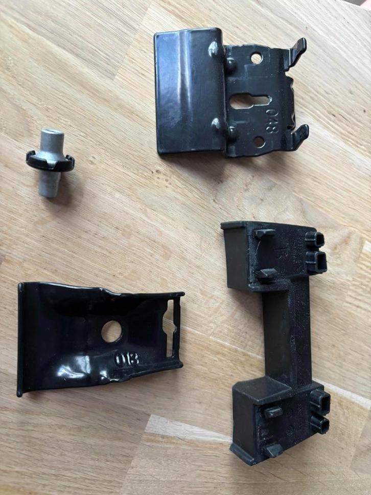 Thule adapterkit 186105 voor Opel Crossland & Grandland, Auto diversen, Dakdragers, Zo goed als nieuw, Ophalen of Verzenden