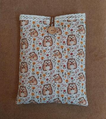 Booksleeve / Boekenhoes Egel print 25x20cm beschikbaar voor biedingen