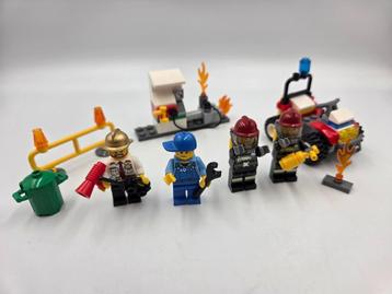Lego City 60088 vuur starter set beschikbaar voor biedingen