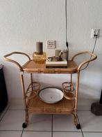 Rotan trolley met wieltjes, Ophalen, Zo goed als nieuw