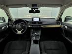 Lexus CT 200h 25th Edition(NL-auto, Navi, StoelV, Parkeersen, 1345 kg, 28 km/l, Gebruikt, 4 cilinders