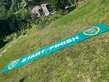 Ridderronde start/finishdoek Vos bier (oud) wielrennen beschikbaar voor biedingen