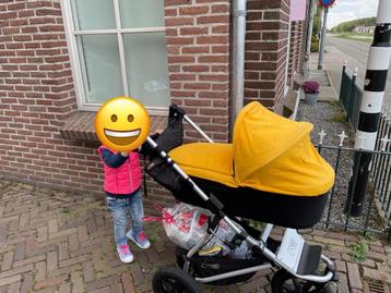Mountain Buggy Kinderwagen - Geel beschikbaar voor biedingen