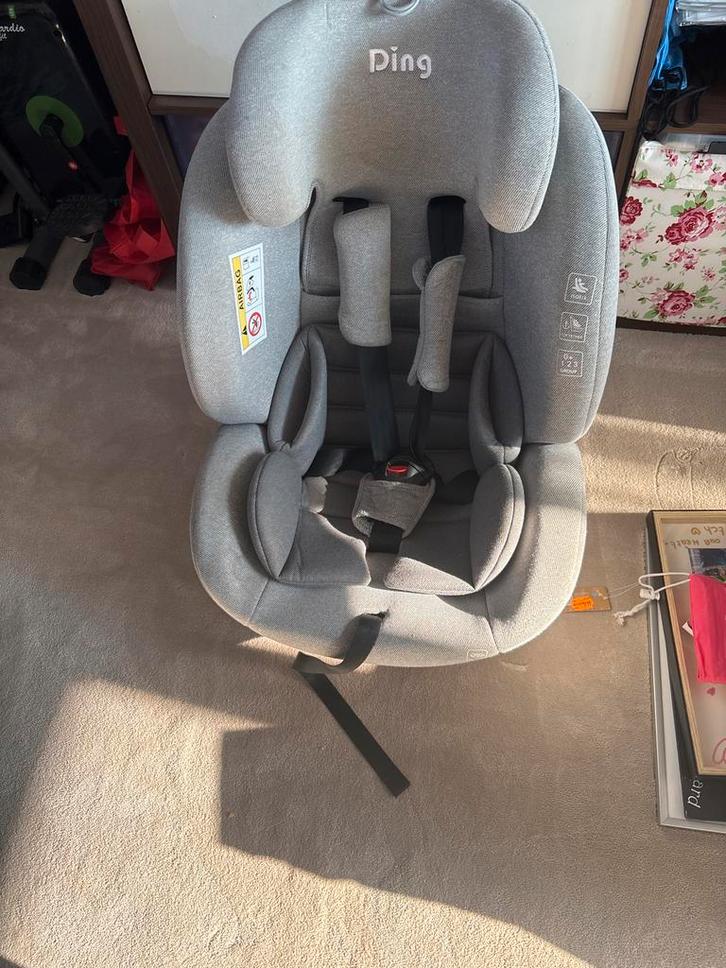 Ding Autostoel - Isofix - 0-18 kg, Kinderen en Baby's, Autostoeltjes, Gebruikt, Overige merken, 0 t/m 18 kg, Isofix, Verstelbare rugleuning