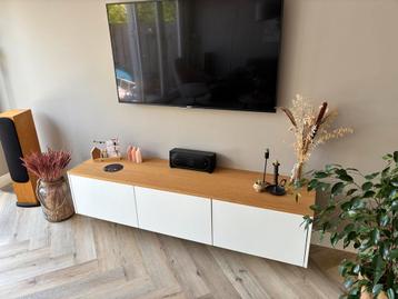 Tv meubel - 3-kleppen met eiken blad