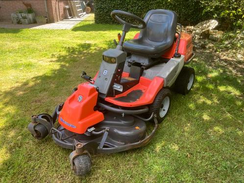 Husqvarna PR18 AWD Mulch Zitmaaier Frontmaaier V-Twin 4x4, Tuin en Terras, Zitmaaiers, Gebruikt, 90 tot 120 cm, Elektrische starter