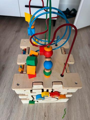 KidKraft Deluxe Activiteitenkubus - Zo goed als nieuw! beschikbaar voor biedingen