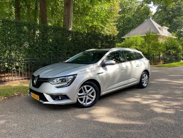 Renault Mégane Estate 1.5 dCi Limited Automaat, Trekhaak beschikbaar voor biedingen