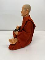 Monnik Thailand levens echt in vitrine, Westerndeco, Nieuw, Ophalen of Verzenden, Storkstraat, Zoetermeer