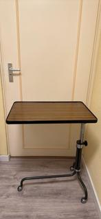 Antieke bedtafel, Antiek en Kunst, Antiek | Meubels | Tafels, Ophalen