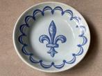 Gien blauw/wit vide poche schaaltje met de Franse lelie, Antiek en Kunst, Verzenden
