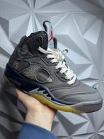 Nike Jordan 5 off white, Kleding | Heren, Schoenen, Wit, Ophalen of Verzenden, Sneakers of Gympen, Zo goed als nieuw