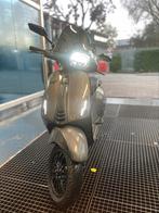 Vespa sprint full option 80cc malossi carbon, Ophalen of Verzenden, Zo goed als nieuw, Benzine, Overige modellen