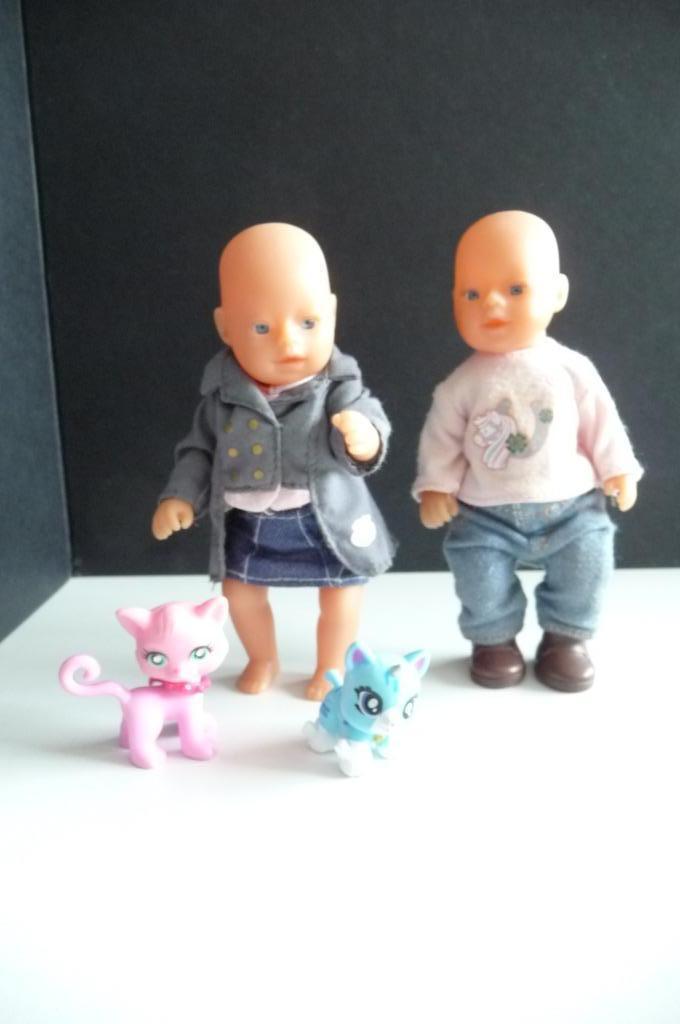 MAX ZAPF BABY POP 1990 MET 9 KLEERTJES EN 2 KLEINE ZAPF CREA, Kinderen en Baby's, Speelgoed | Poppen, Zo goed als nieuw, Babypop