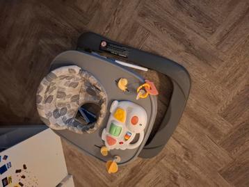 Te koop: Loopstoeltje beschikbaar voor biedingen