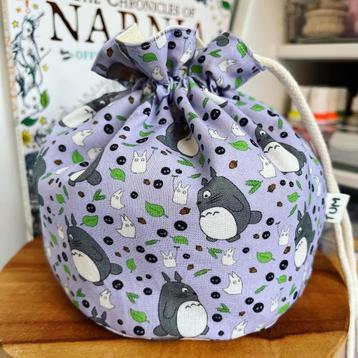 Totoro tummy bag sorteertas beschikbaar voor biedingen