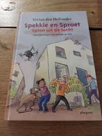 Vivian den Hollander - Spion uit de lucht, Boeken, Gelezen, Ophalen of Verzenden, Vivian den Hollander