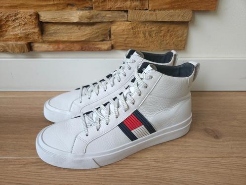 Tommy Hilfiger hi top sneakers Nieuw! maat 42, Kleding | Heren, Schoenen, Nieuw, Sneakers of Gympen, Wit, Ophalen of Verzenden