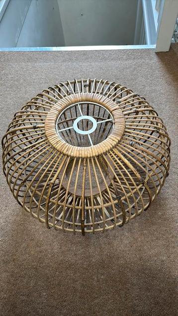 Rotan lampenkap karwei beschikbaar voor biedingen