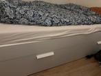 Brimnes ikea bed, Huis en Inrichting, Ophalen, Zo goed als nieuw, Twijfelaar