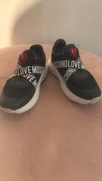 Moschino sneakers mt 39, Kleding | Dames, Schoenen, Moschino, Ophalen of Verzenden, Sneakers of Gympen, Zo goed als nieuw