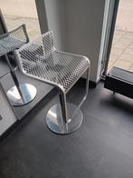 Design barkruk van RVS en chroom. In hoogte verstelbaar, Ophalen, Zo goed als nieuw, 90 cm of meer, 1 kruk