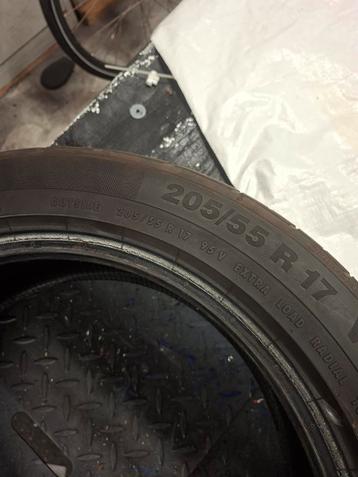 Continental Zomerbanden 205/55 R17 - Set van 4 beschikbaar voor biedingen