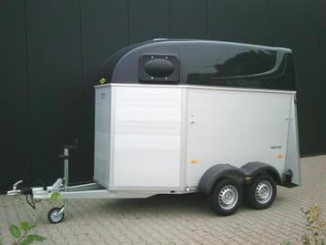 2 Paards aluminium trailer. Humbaur. Mei 2025 beschikbaar voor biedingen