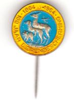 Dierenbescherming 100 jaar/ 1964 robuust groter speld, Verzamelen, Speldjes, Pins en Buttons, Verzenden, Zo goed als nieuw, Sport