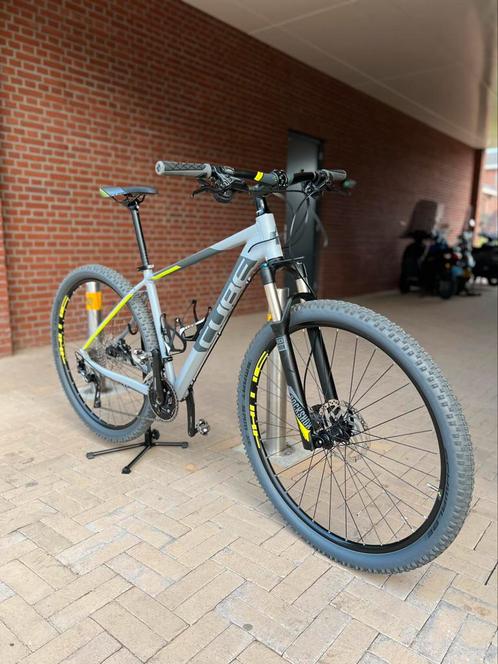 Cube Attention SL MTB - 29 inch banden - 3x9 - RockShox, Fietsen en Brommers, Fietsen | Mountainbikes en ATB, Zo goed als nieuw