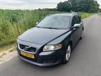 Volvo V50 2.4 125KW 2008 Grijs R-Design nieuwe apk, Auto's, Volvo, Voorwielaandrijving, 65 €/maand, 700 kg, Stationwagon