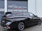 Peugeot 308 SW 1.2 PureTech Allure Pack Adapt-Cruise Luxe!, Auto's, Voorwielaandrijving, 1199 cc, Parkeersensor, Zwart