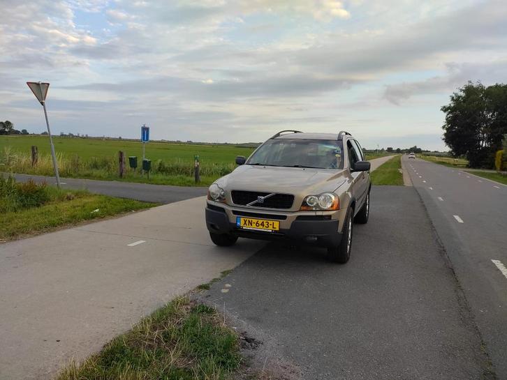 Volvo XC90 2.5 T Geartronic 2003 7 zitter apk tot 12-06-2026, Auto's, Volvo, Particulier, XC90, 4x4, ABS, Airbags, Airconditioning