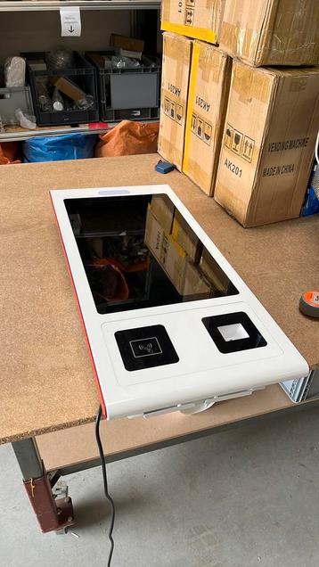 Bestel scherm terminal rfid nfc qr barcode terminal beschikbaar voor biedingen