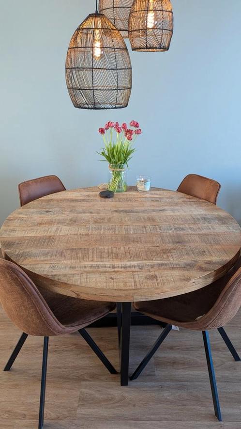 Eettafel mangohout, Huis en Inrichting, Tafels | Eettafels, Zo goed als nieuw, 100 tot 150 cm, Vier personen, Rond, Overige houtsoorten