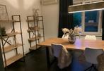 Set van 4 witte stoelen., Leeuwarden