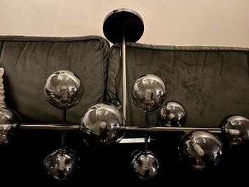 Design Lamp met Glazen Bollen beschikbaar voor biedingen