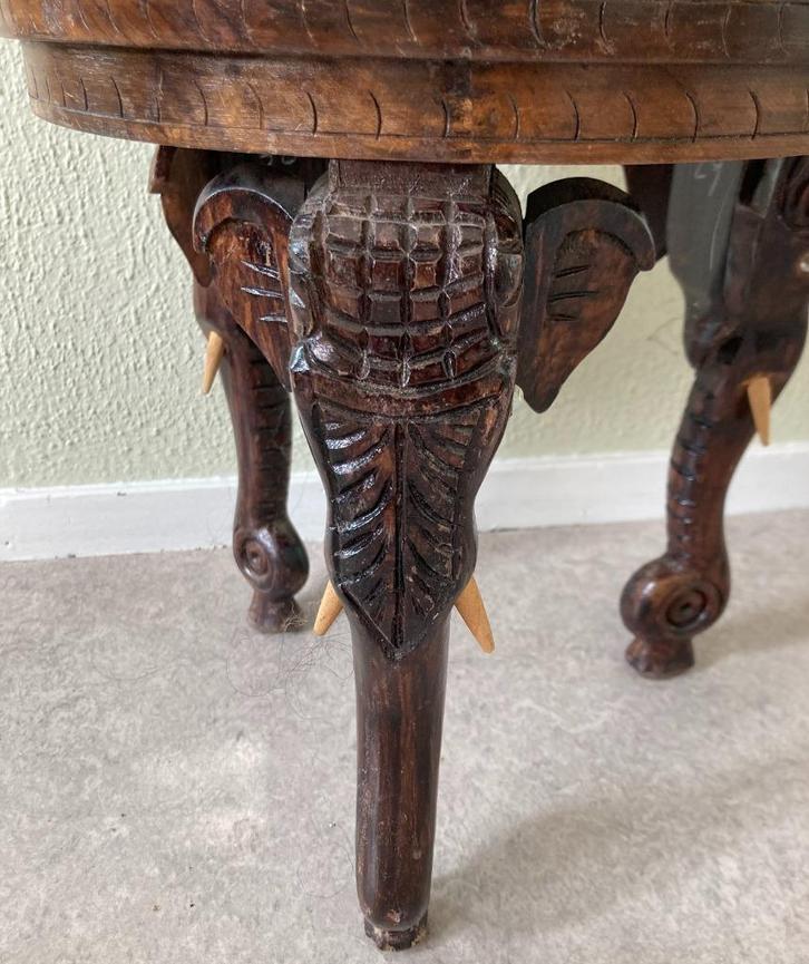 Elegant antiek Anglo-Indian olifant tafeltje 19e eeuws notk, Antiek en Kunst, Curiosa en Brocante, Ophalen