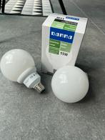 Twee spaarlampen 15W (750 lm) grote bol (10 cm), Huis en Inrichting, Lampen | Losse lampen, Ophalen of Verzenden, Zo goed als nieuw