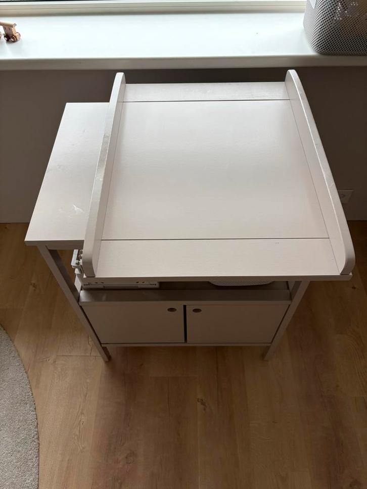 Prenetal commode Sara taupebrown, Kinderen en Baby's, Kinderkamer | Commodes en Kasten, Zo goed als nieuw, Commode, 50 tot 70 cm