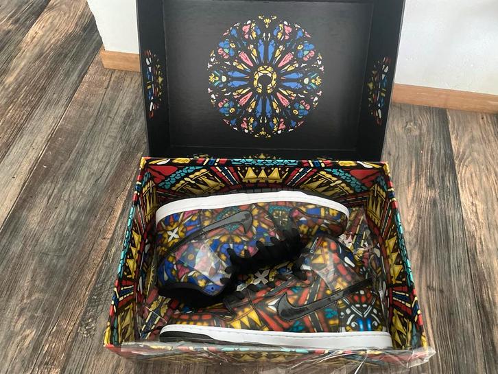 Niks Stained Glass Special Box - Unieke Sneakers!, Kleding | Heren, Schoenen, Zo goed als nieuw, Sneakers of Gympen, Overige kleuren