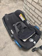 Maxi Cosi Cabriofix + Onderstel, Ophalen, Autogordel of Isofix, Gebruikt, Zijbescherming