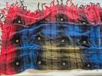 Rode/gele/Blauw/zwarte sjaal, Ophalen of Verzenden, Zo goed als nieuw, Maat 46/48 (XL) of groter, Sjaal