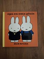 Te koop: Boekje "Opa en Oma Pluis" van Dick Bruna., Ophalen of Verzenden, Zo goed als nieuw, Dick Bruna