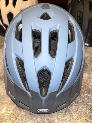 ABUS Urban-i3.0, E-Bike helm, div maten en kleuren !NIEUW!