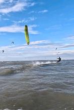 Flysurfer Sonic 2 18m zgan, Watersport en Boten, Kitesurfen, Geen board, Ophalen of Verzenden, Zo goed als nieuw, 16 m² of meer