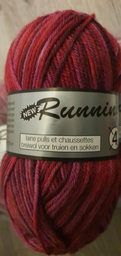 LOT: 6x Running Lammy Y. sokkenwol breigaren haakgare, Ophalen of Verzenden, Nieuw, Breien of Haken, Wol of Garen