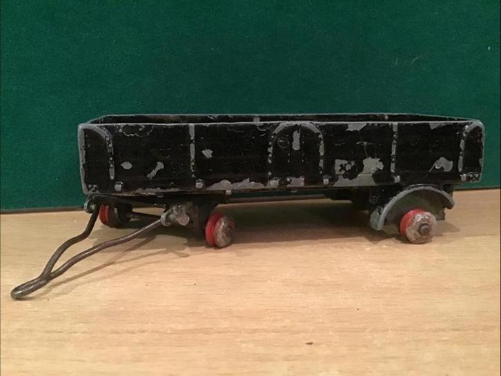Aanhanger Dinky Toys, Hobby en Vrije tijd, Modelauto's | 1:50, Gebruikt, Bus of Vrachtwagen, Dinky Toys, Ophalen of Verzenden